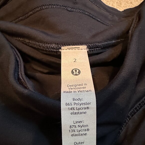 Lululemon Play Off The Pleats Skirt *13" True Navy Regular Size 2 - Picture 7 of 7